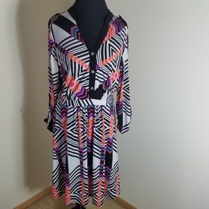 NY Collection Colorful patterned V-neck Dress